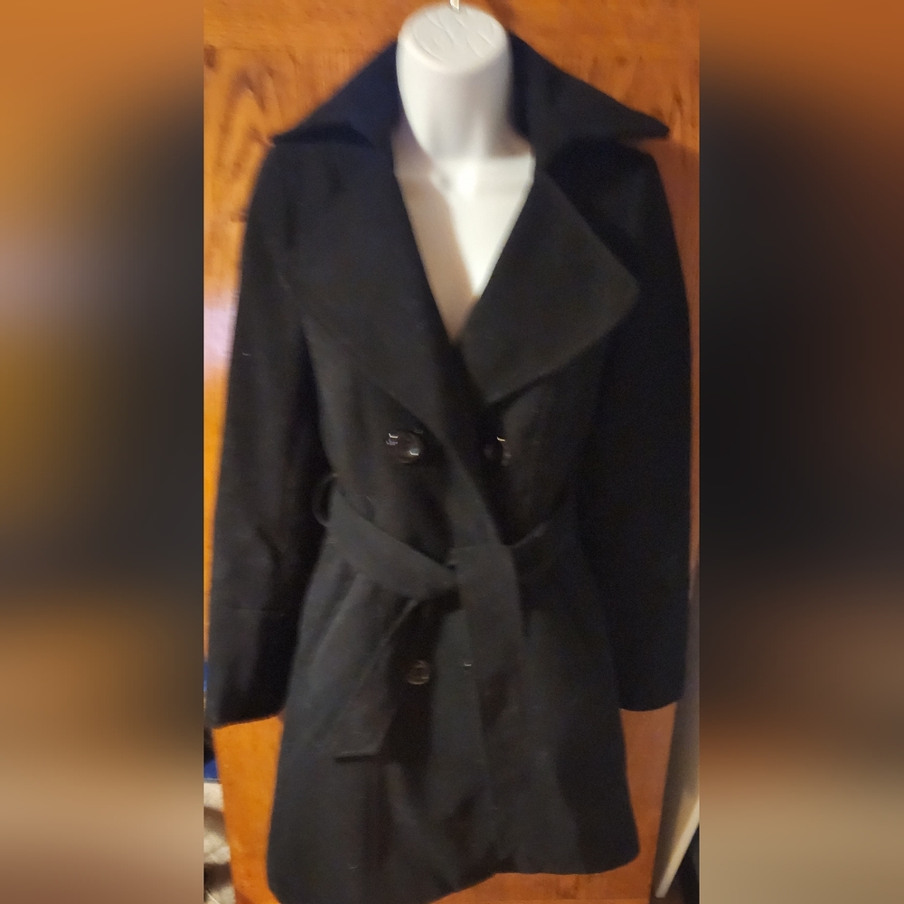 Forever 21 black wool jacket with double buttons and tie belt.